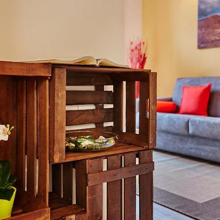 Lovely & Bright Bogatell Beach Apartment 바르셀로나 외부 사진