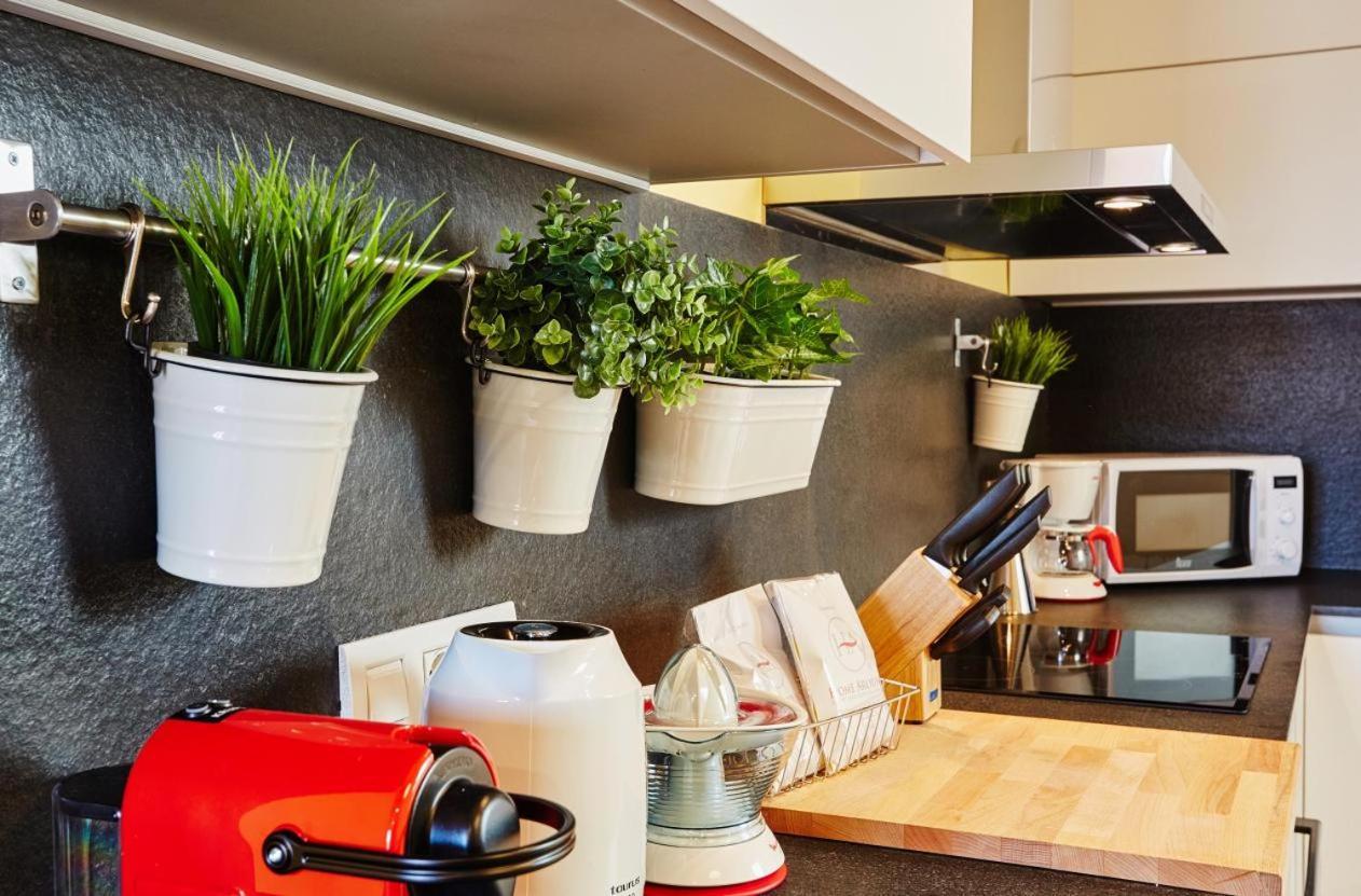 Lovely & Bright Bogatell Beach Apartment 바르셀로나 외부 사진
